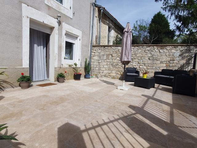 Maison vente à Angoulême, Pranzac