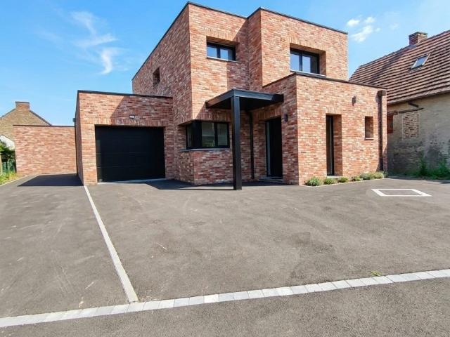 Maison vente à Sebourg, Nord