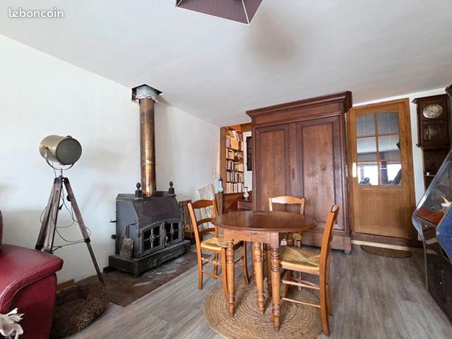 Maison vente à Lons-le-Saunier, Arinthod