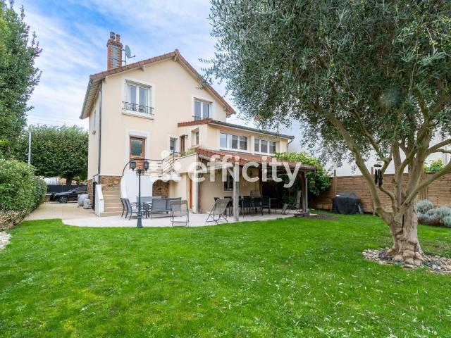 Maison vente à L'Haÿ-les-Roses, Villeneuve-le-roi