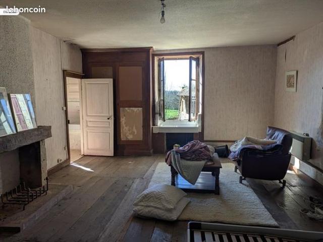 Maison vente à Nontron, Anlhiac