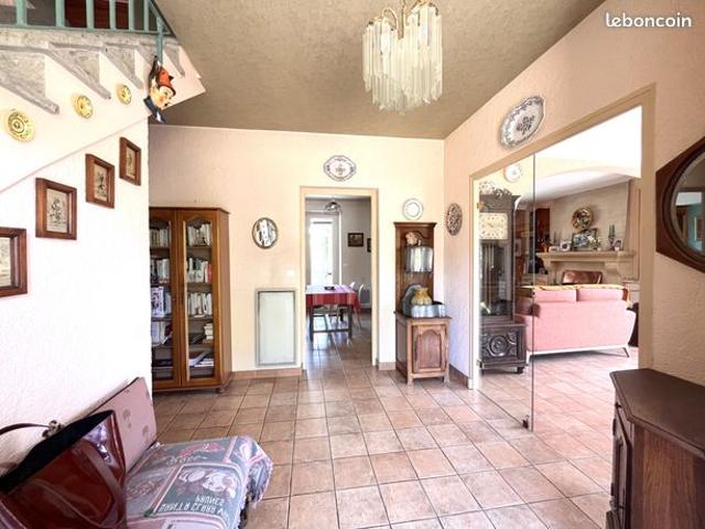 Maison vente à Figeac, Saint-céré