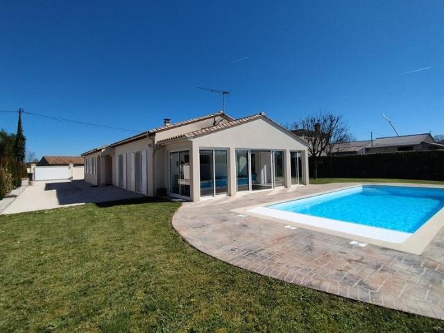 Maison vente à Confolens, Vars