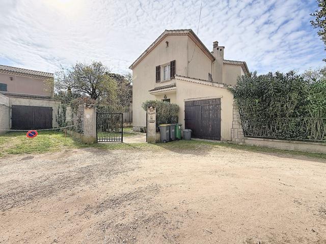 Maison vente à Arrondissement de Toulon, Toulon