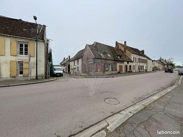 Maison vente à Sens, Villeneuve-l'archevêque