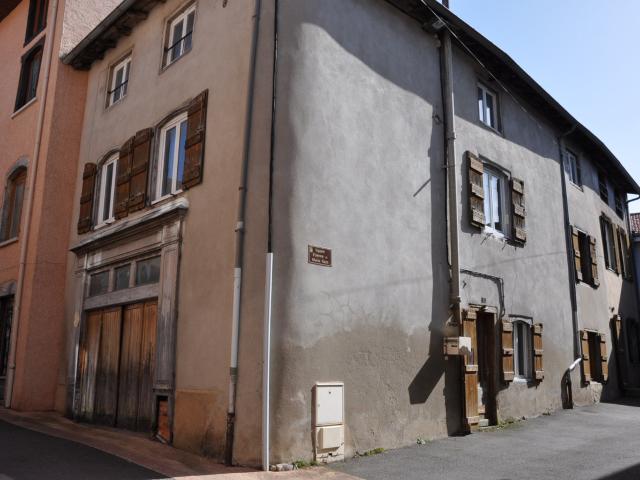 Maison vente à Roanne, Regny