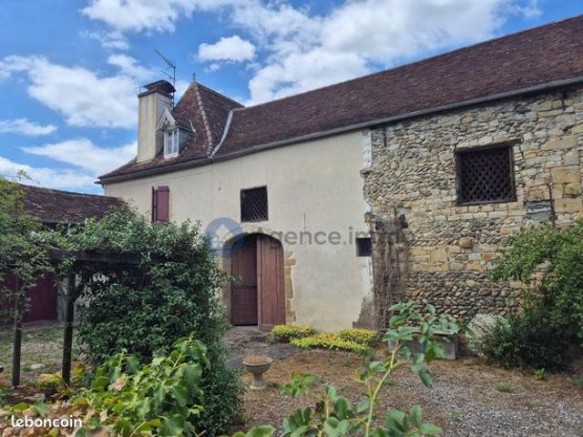 Maison vente à Oloron-Sainte-Marie, Navarrenx