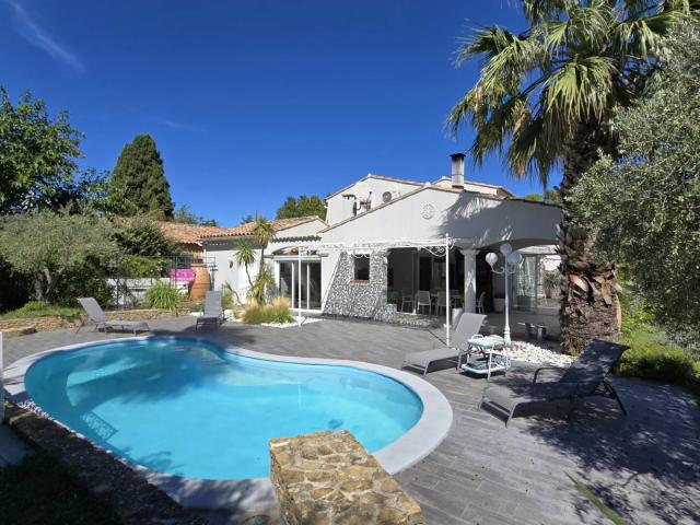 Maison vente à Arrondissement de Toulon, Le Castellet