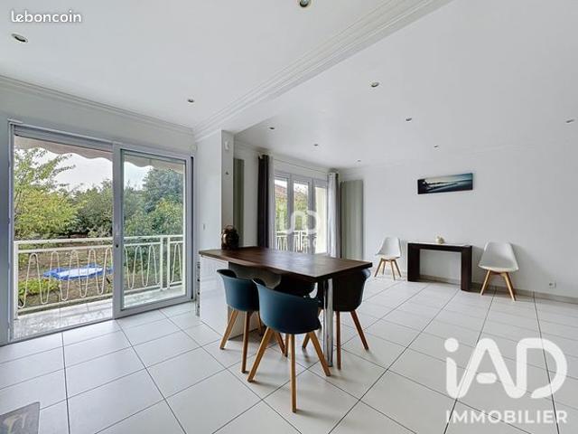 Maison vente à Rueil-Malmaison, Hauts-de-Seine
