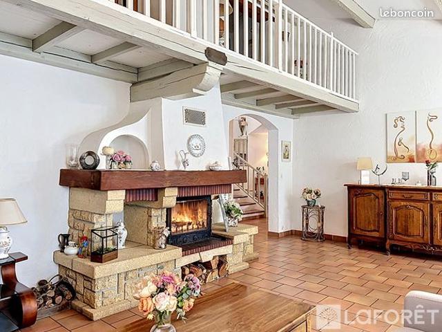 Maison vente à Arrondissement de Toulon, Hyères