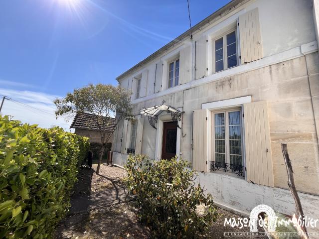 Maison vente à Cognac