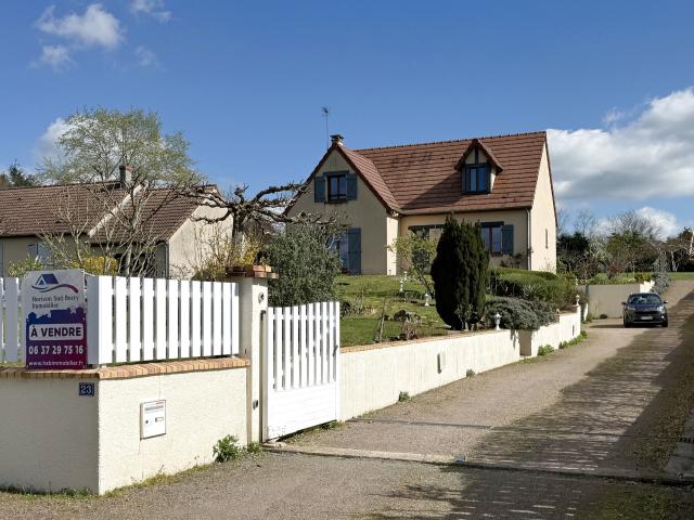 Maison vente à Saint-Amand-Montrond, Châteaumeillant