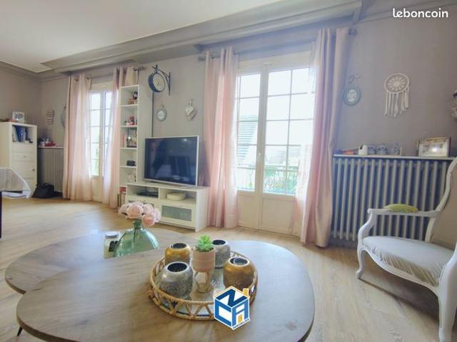 Maison vente à Tours, Notre-dame-d'oé