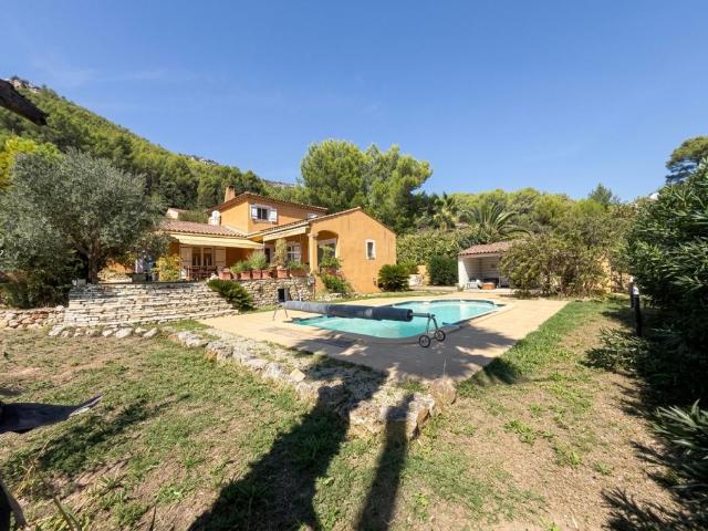 Maison vente à Marseille, Cuges-les-pins