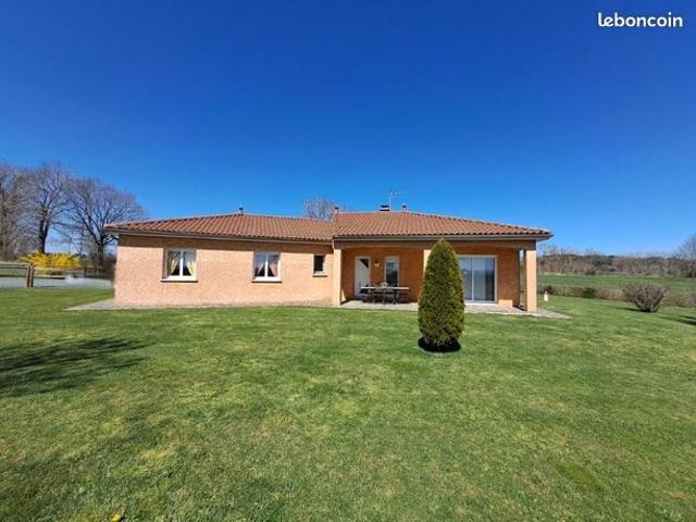 Maison vente à Alleuze, Cantal