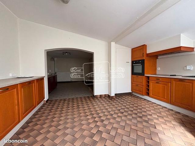 Maison vente à Nantes, Le Loroux-bottereau