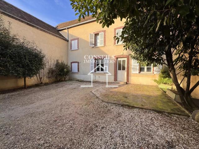 Maison vente à Sens, Villeneuve-sur-yonne