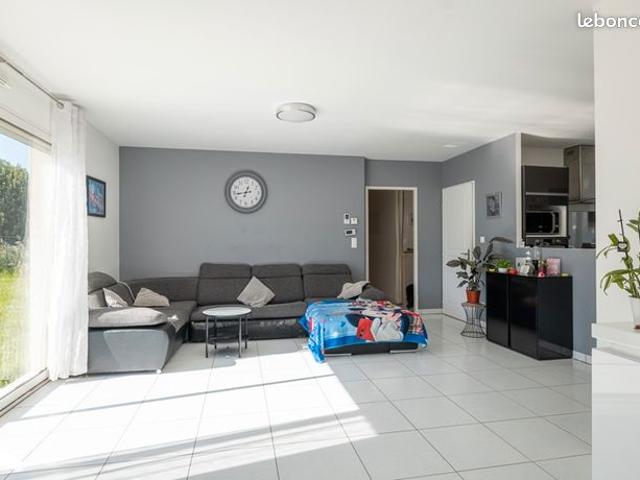 Maison vente à Jonzac, Jarnac-champagne