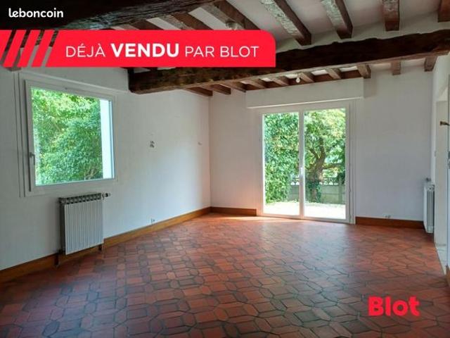Maison vente à Tournon-sur-Rhône, Châteaubourg