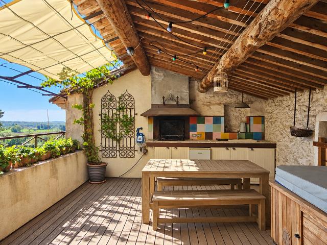 Maison vente à Lotissement Le Saurin, Lambesc