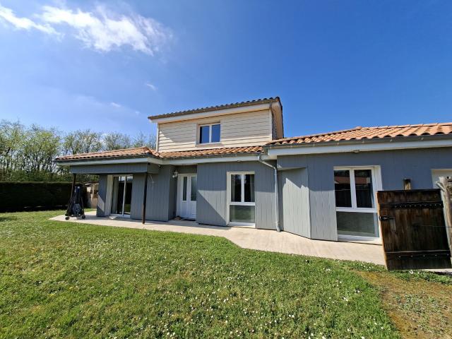 Maison vente à Bourg-en-Bresse, La Boisse