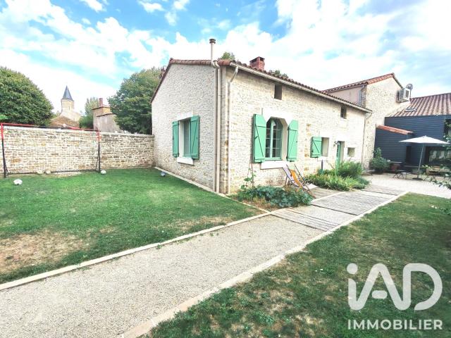 Maison vente à Fontenay-le-Comte, Saint-juire-champgillon