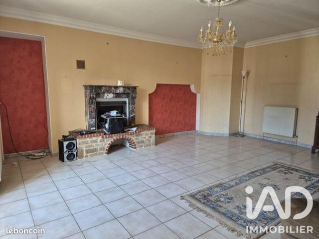 Maison vente à Salles-de-Villefagnan, Charente