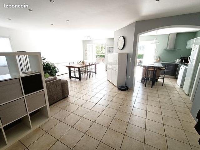 Maison vente à Meillard, Allier