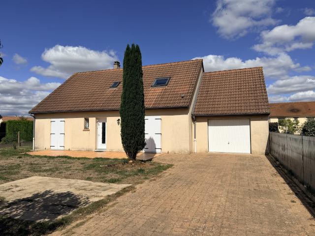 Maison location à Nogent-le-Rotrou, Eure-et-Loir