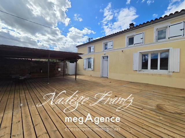 Maison vente à Saint-Jean-d'Angély, Saint-savinien