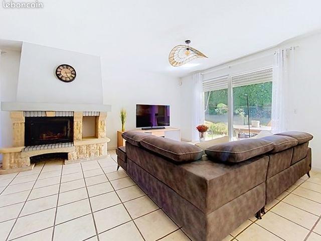 Maison vente à Bourg-en-Bresse, Montmerle-sur-saône