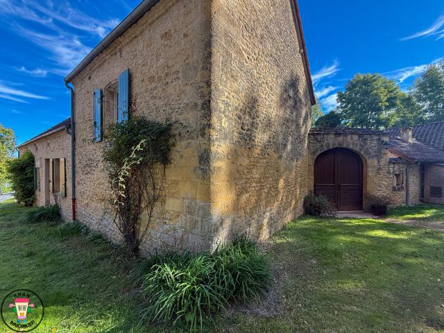 Maison vente à Sarlat-la-Canéda, Saint-amand-de-coly