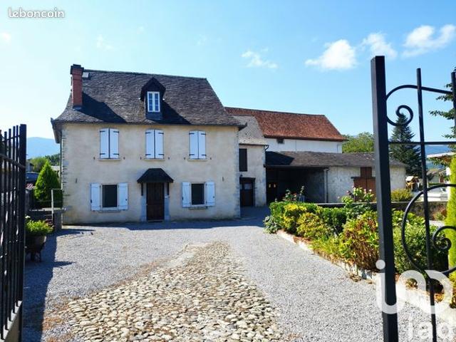 Maison vente à Oloron-Sainte-Marie, Buzy