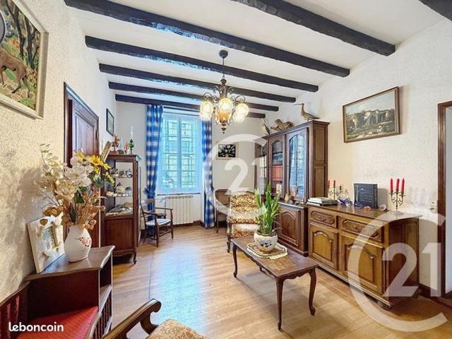 Maison vente à Cognac, Saint-même-les-carrières