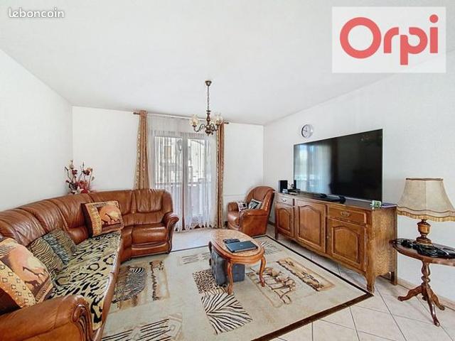 Maison vente à Versailles, Les Clayes-sous-bois