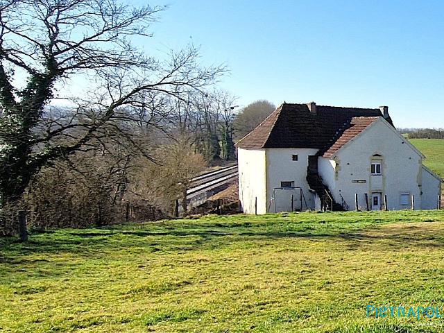 Maison vente à Autun, Essertenne