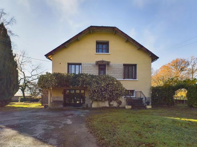 Maison vente à Rochechouart, Saint-mathieu