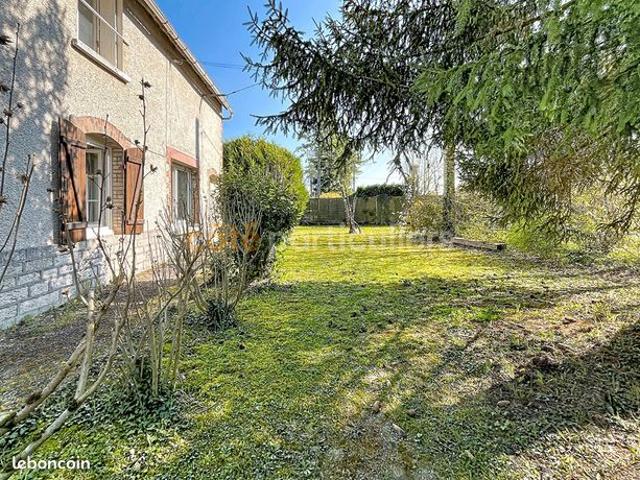 Maison vente à Montargis, Montcresson
