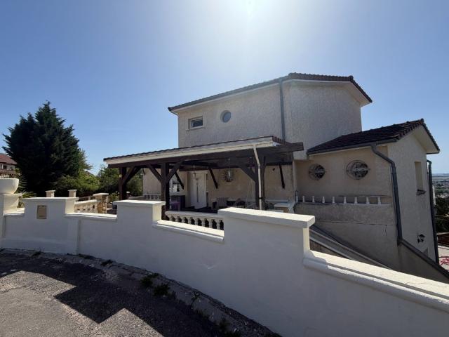 Maison vente à Autun, Le Creusot