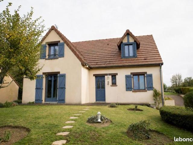Maison vente à Saint-Amand-Montrond, Châteaumeillant