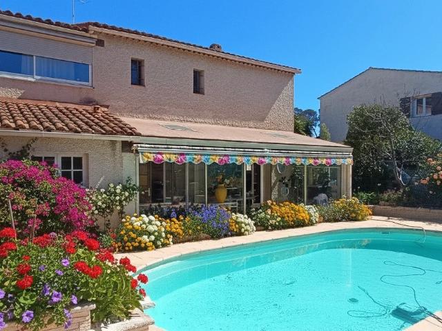 Maison vente à Arrondissement de Toulon, Sanary-sur-mer