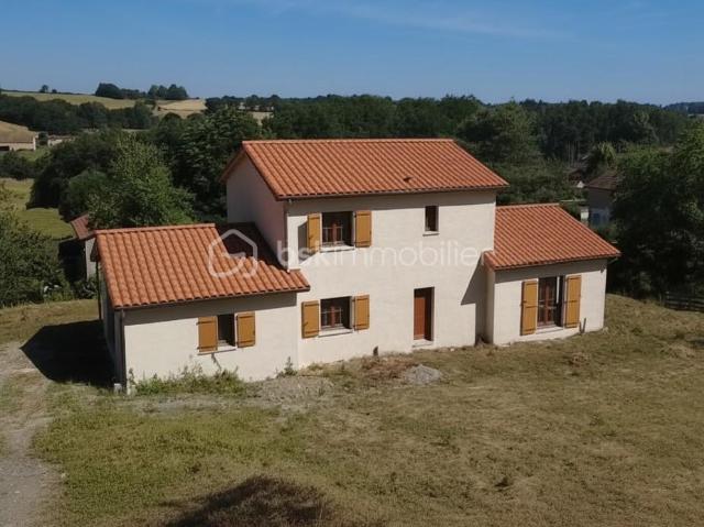 Maison vente à Roanne, La Bénisson-dieu