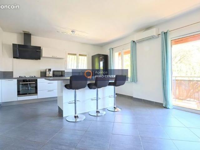 Maison vente à Arrondissement de Toulon, Solliès-toucas