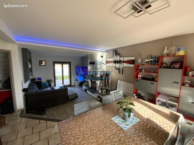 Maison vente à Roanne, Luré