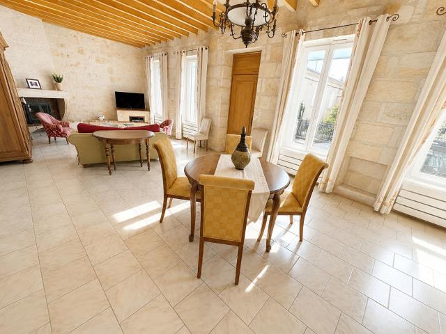 Maison vente à Bordeaux, Blanquefort