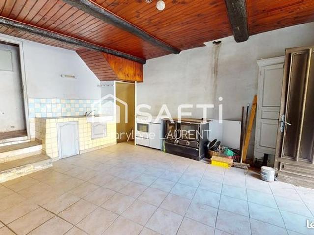 Maison vente à Arrondissement de Toulon, Collobrières