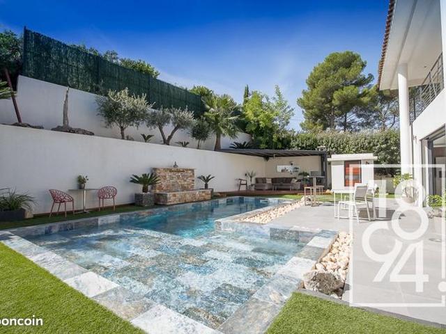 Maison vente à Aix-en-Provence, Cabriès
