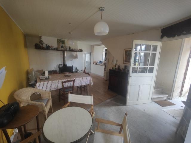 Maison vente à Villefranche-de-Rouergue, Quins
