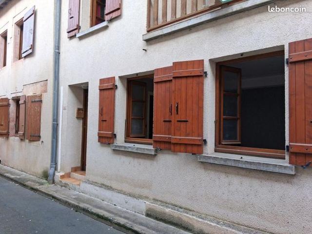Maison vente à Louhans-Châteaurenaud, Cuisery