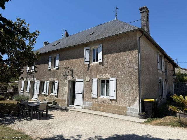 Maison vente à Confolens, Ruffec